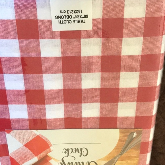 Red Buffalo Check Cotton Tablecloth 60x84” - Picture 4 of 6